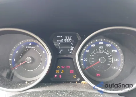 2012 Hyundai Elantra Gls (Ulsan Plant) z USA, uszkodzony, nr VIN KMHDH4AE5CU186347